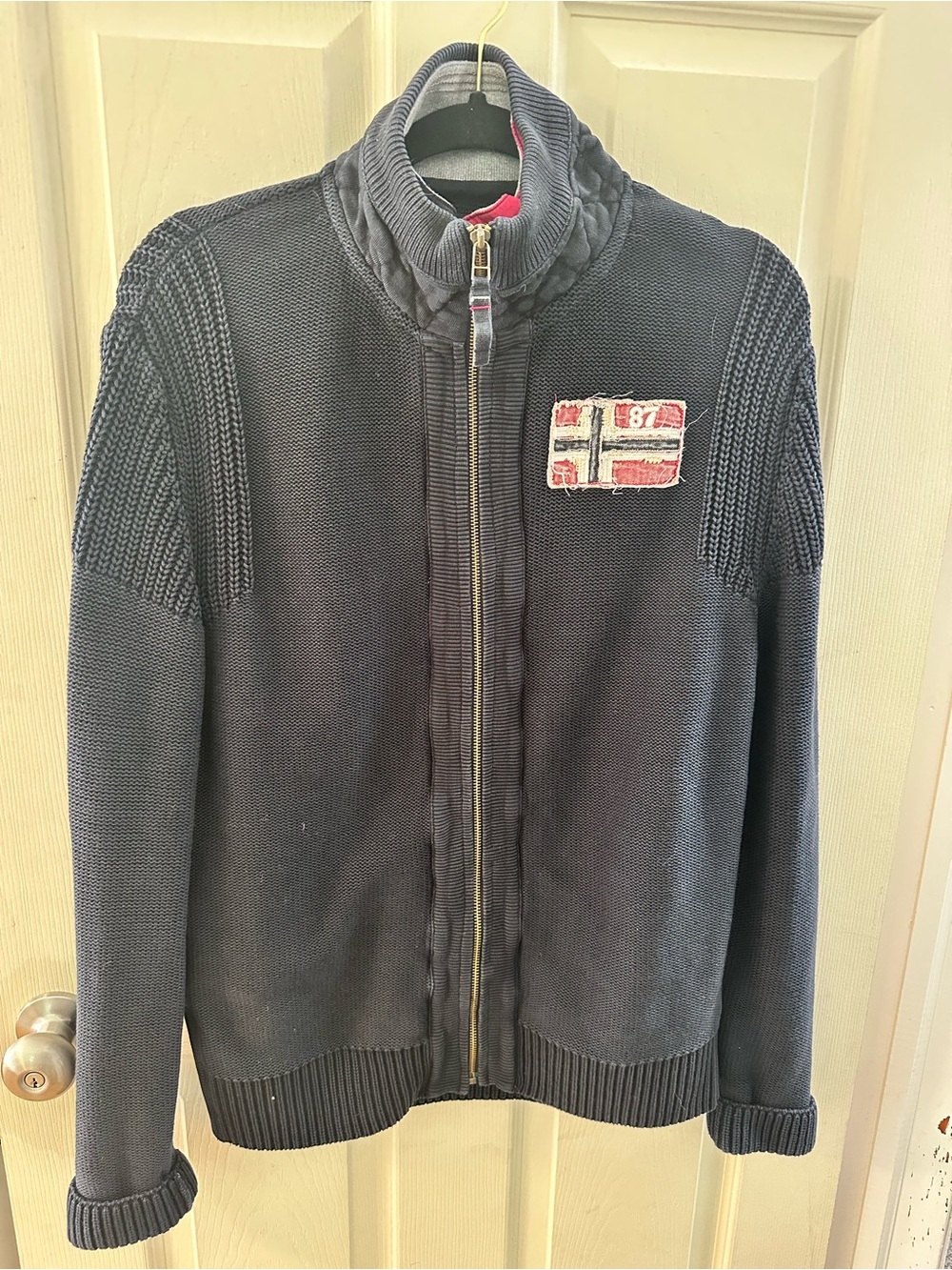 Napa Pijri Geographic Men's Navy Zip-Up Sweater